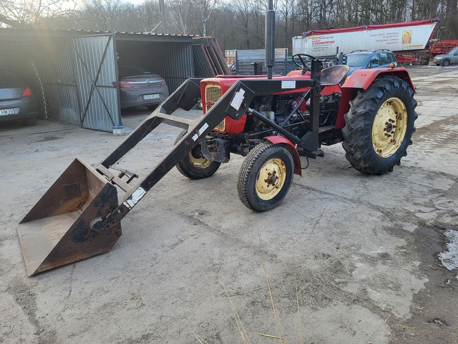 Ursus C 330 pierwszy właściciel 1975r nowe opony tur