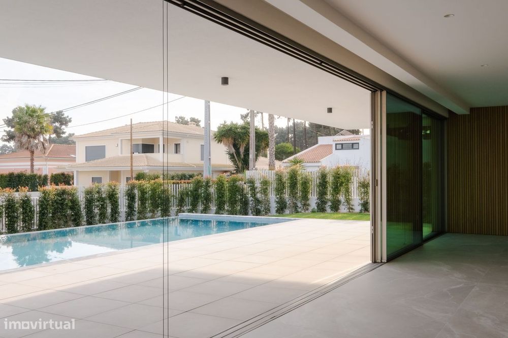 Moradia T5 de Luxo na Verdizela