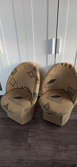 Krzesło  brąz ze schowkiem