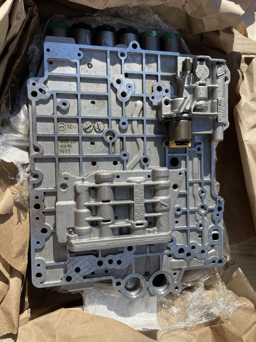 Продам  б/у гідроблок zf 5hp19
