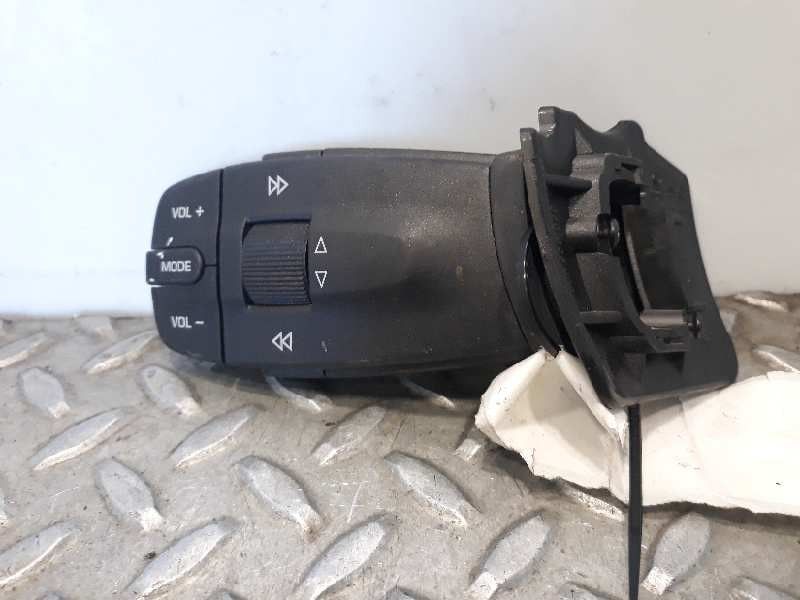 CONTROLE DE RADIO SEAT IBIZA IV 1.6 TDI 90CV 1598CC