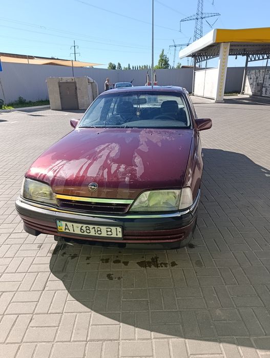 Opel omega 2.0 бензин