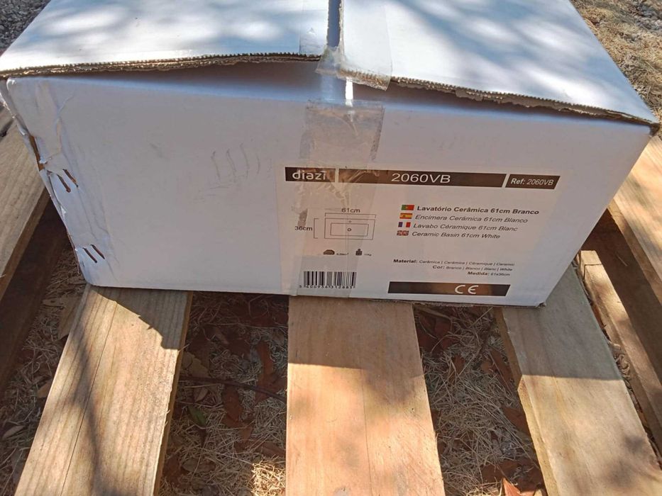 Lavatório para Encastre Novo