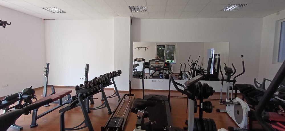 Wynajmę Lokal 50 - 100 m²