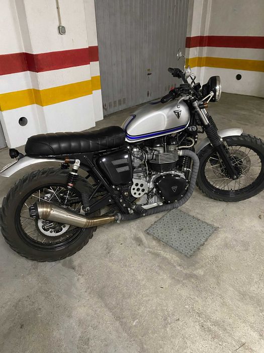 Triumph Bonneville T100 Scrambler