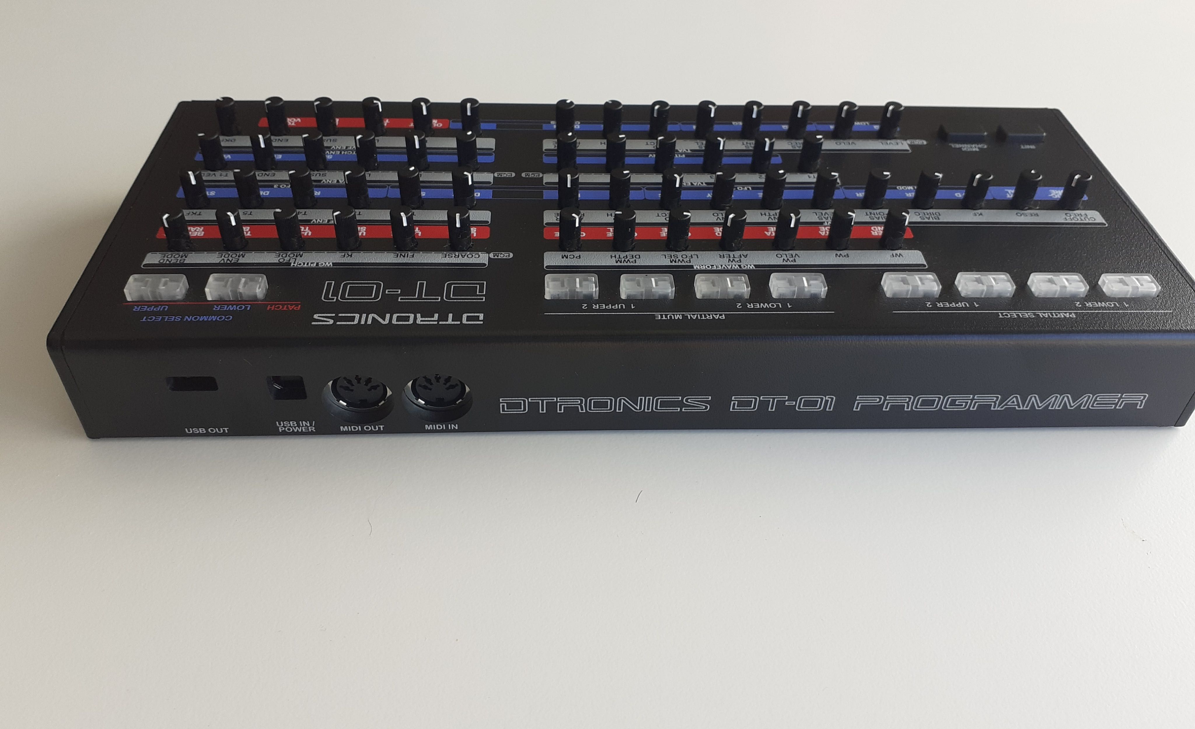 Roland D-05/D-50/D-550-controlador Dtronics DT-01