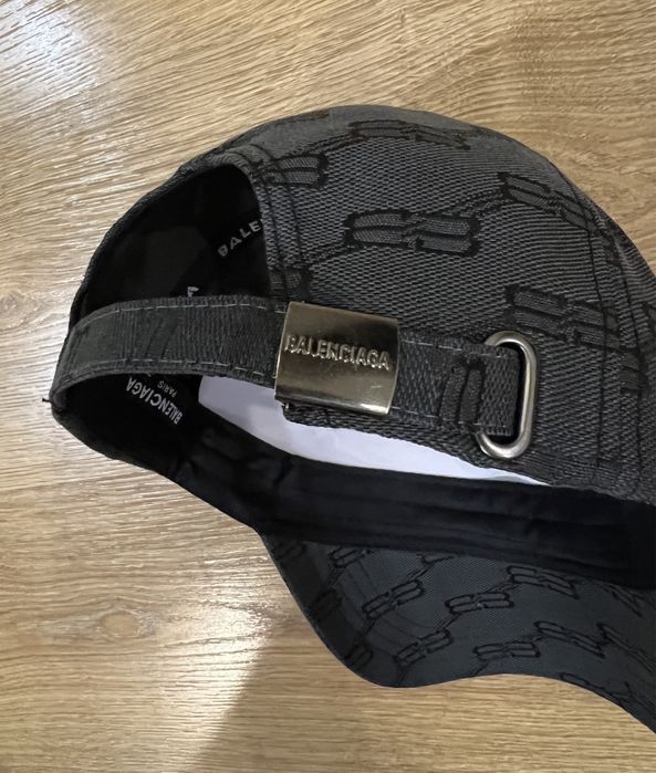 Кепка Balanciaga чорна