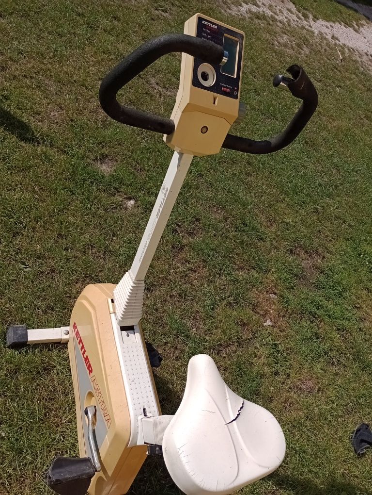 Sprzedam rower stacjonarny do ćwiczeń