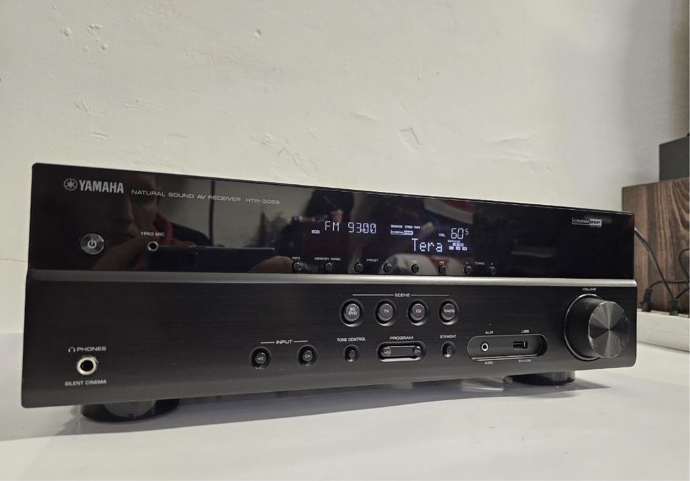 5.1 Am/Fm Amplituner Yamaha HTR-3069, Bluetooth, USB,HDMI 4K