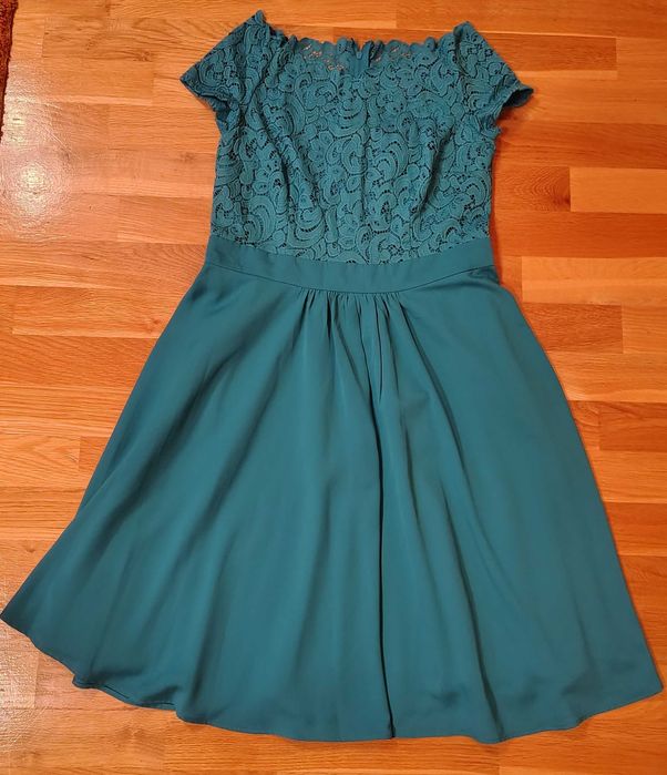 piękna sukienka turkusowa z koronką firmy Orsay rozmiar 40/42 L/XL