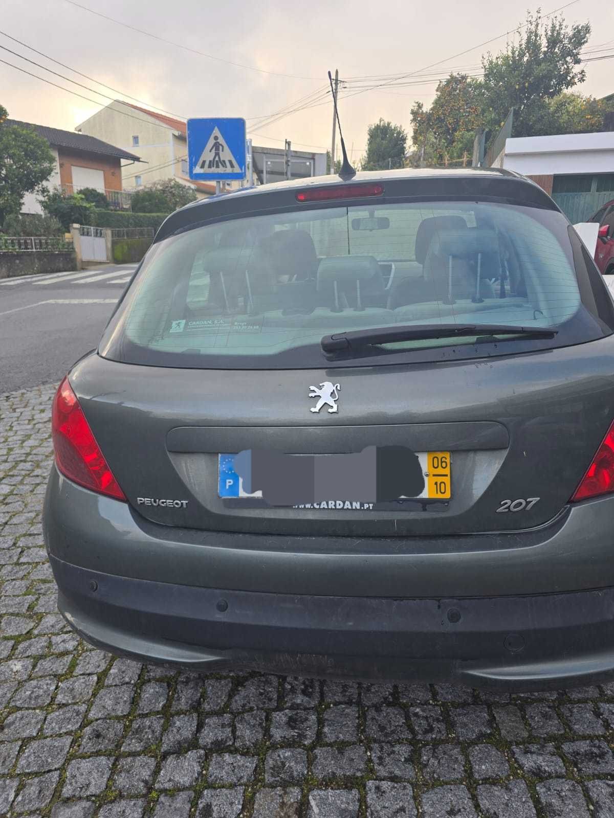Peugeot 207 - 1.6 Hdi