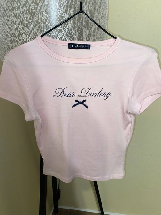 Нежно-розовая укороченная футболка