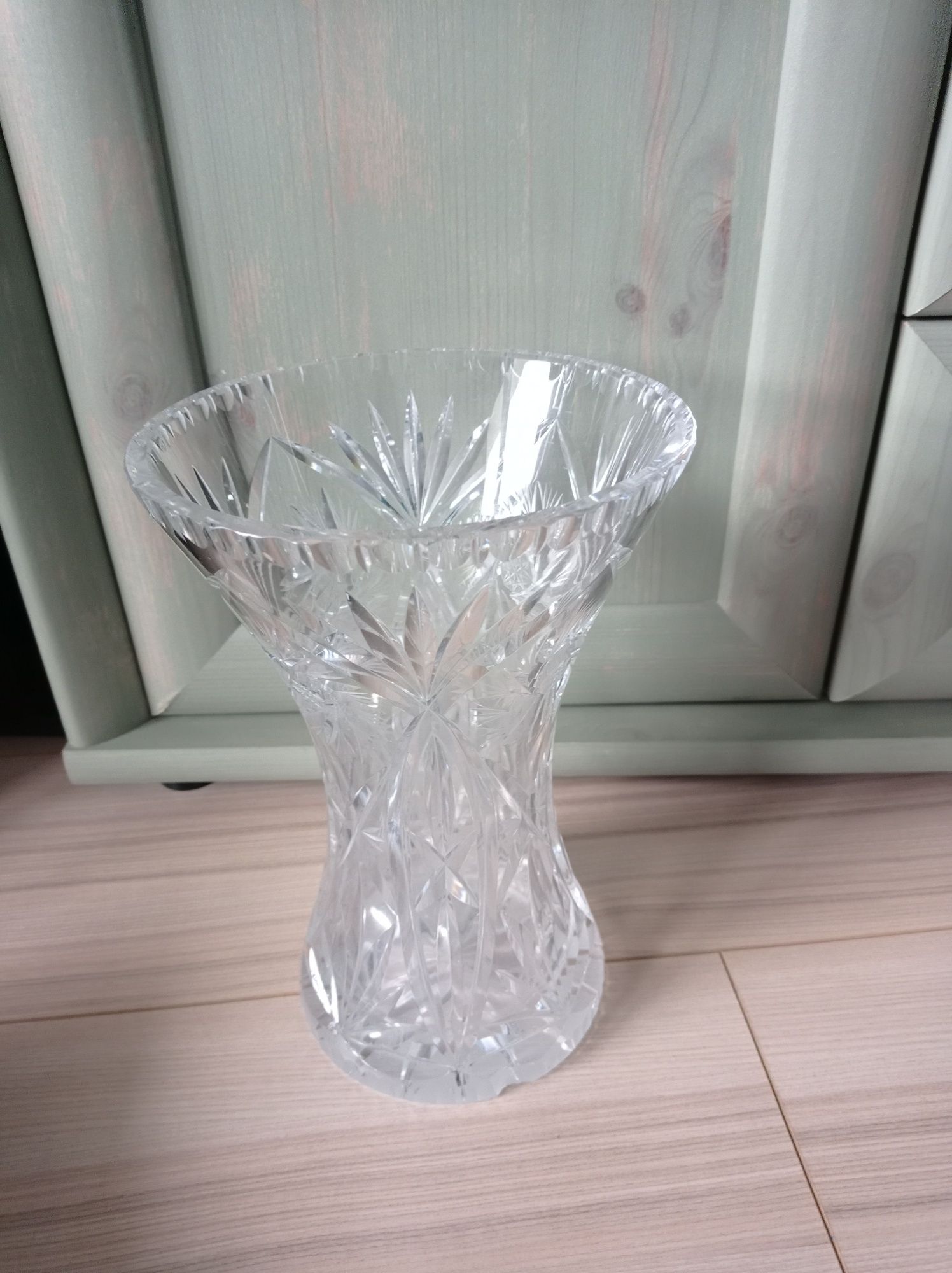 Kryształowy duży wazon