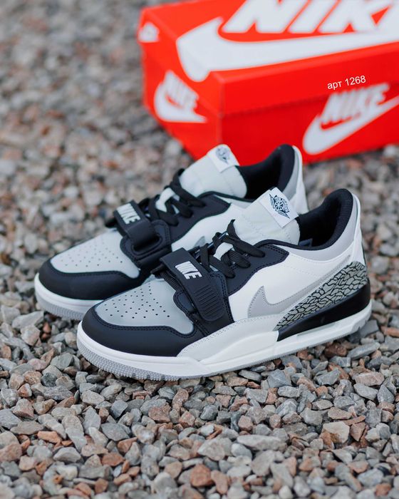 Кросівки 41-45 Nike Air Jordan Legacy 312 Low White Black / Кроссовки