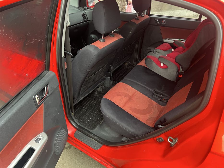 Hyundai getz 2007 1.4 г/б