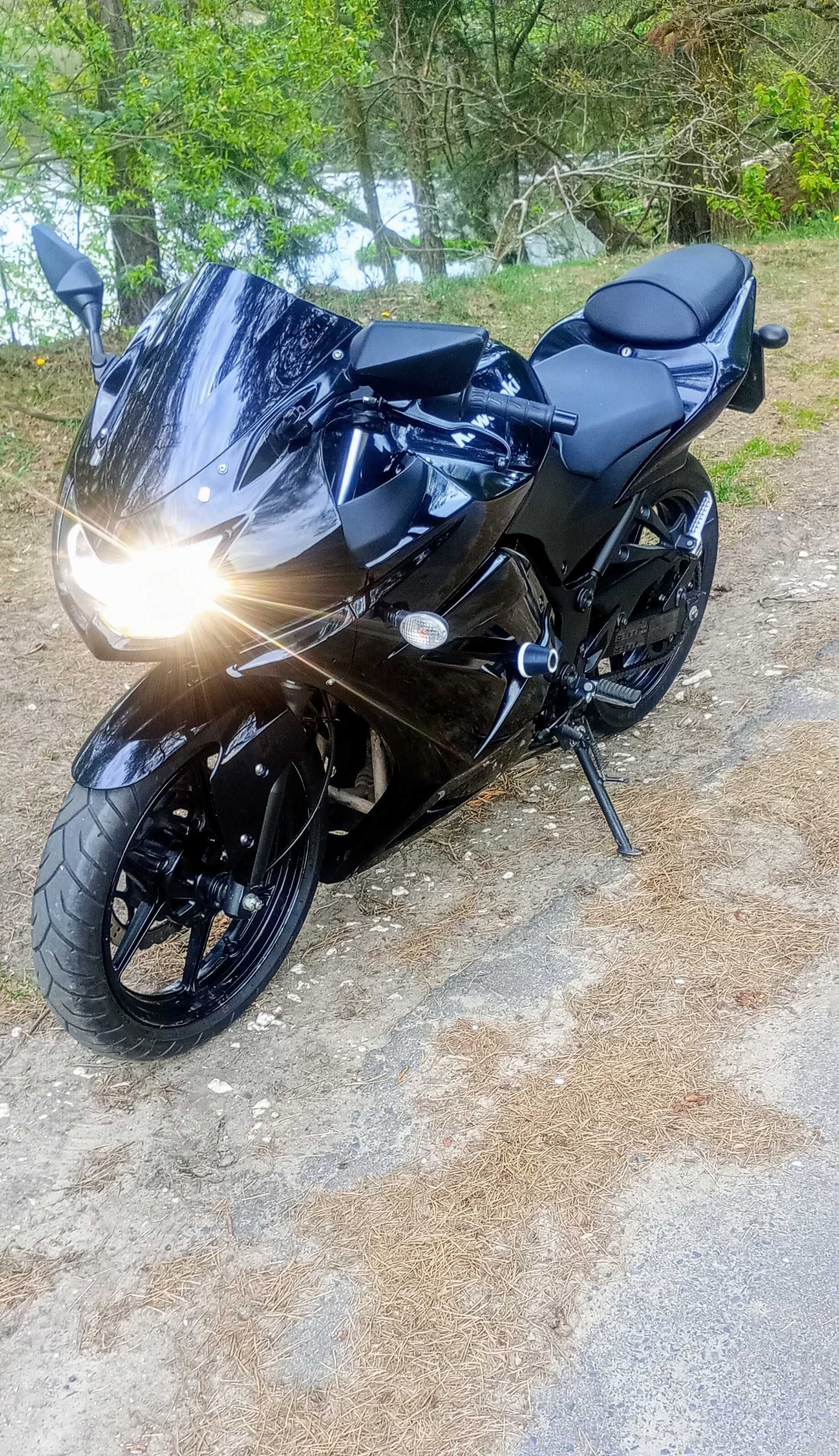 Kawasaki ninja 250r