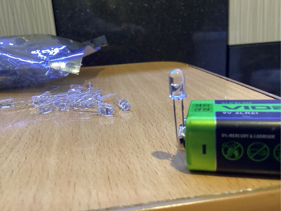 Светодиоды 3 в 5 мм 50 шт.