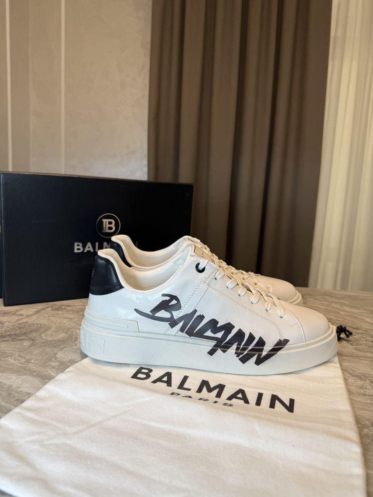 Кожаные кроссовки кеды мужские balmain сникерсы