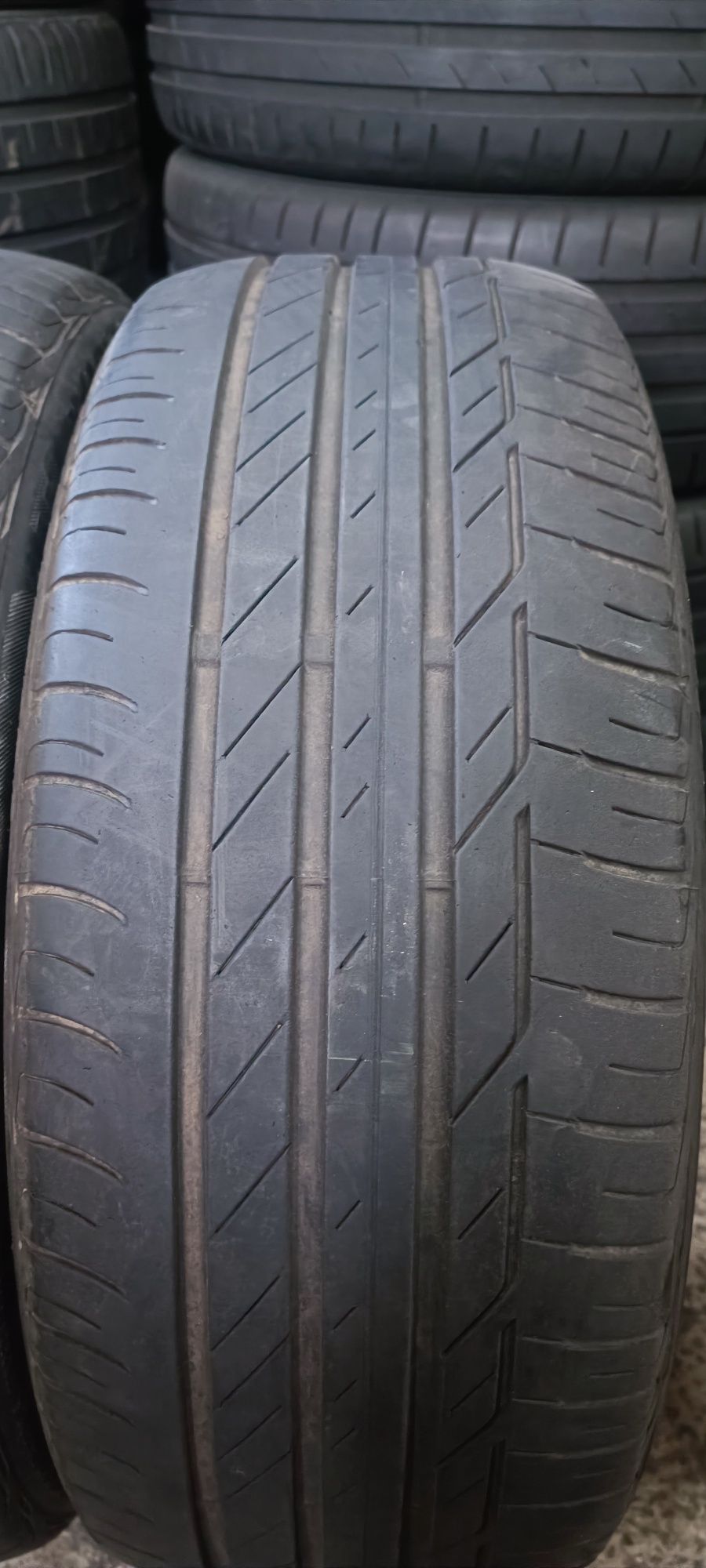 225/45 R19 Bridgestone Turanza T001 Шини бу літо Склад 245 45