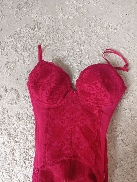 Gorset bielizna erotyczna sexy kobieca usztywniane miseczki 75C