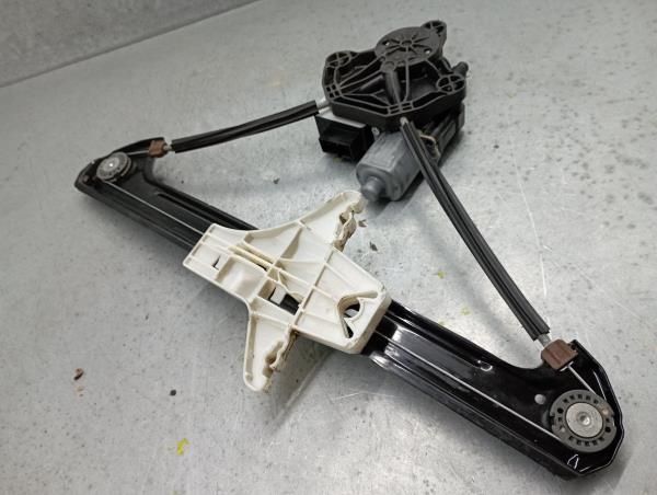Elevador vidros trás esquerdo VOLKSWAGEN Golf VII (5G1, BQ1, BE1, BE2)