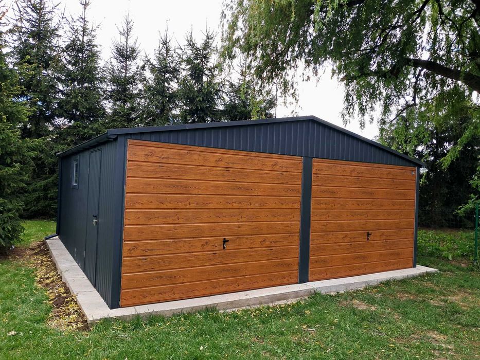 Garaż blaszany kolor Antracyt + Złoty dąb