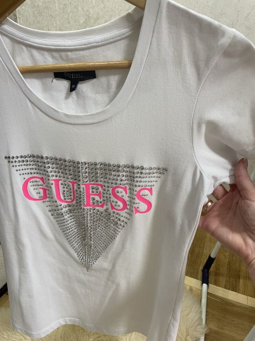 Футболка Guess біла