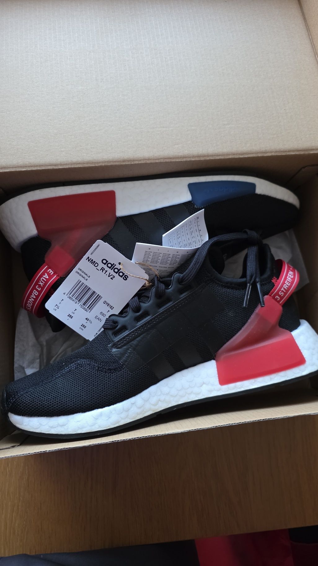 Adidas Nmd v1 r2