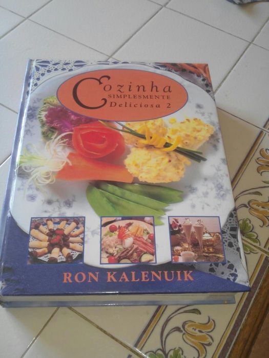 Livro antigo de culinária