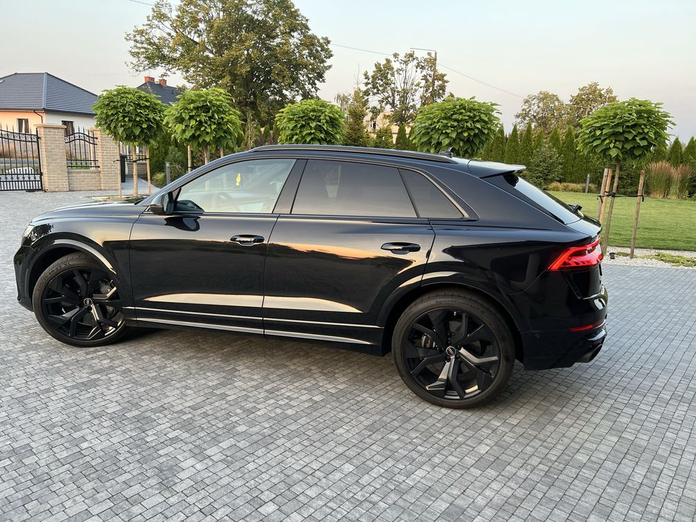 Audi RsQ8 600Km 2021