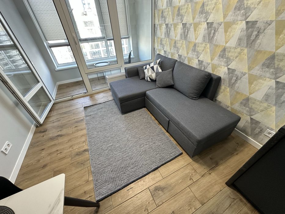 ЖК Варшавський, 2к, 17пов. 66м.кв. Власник