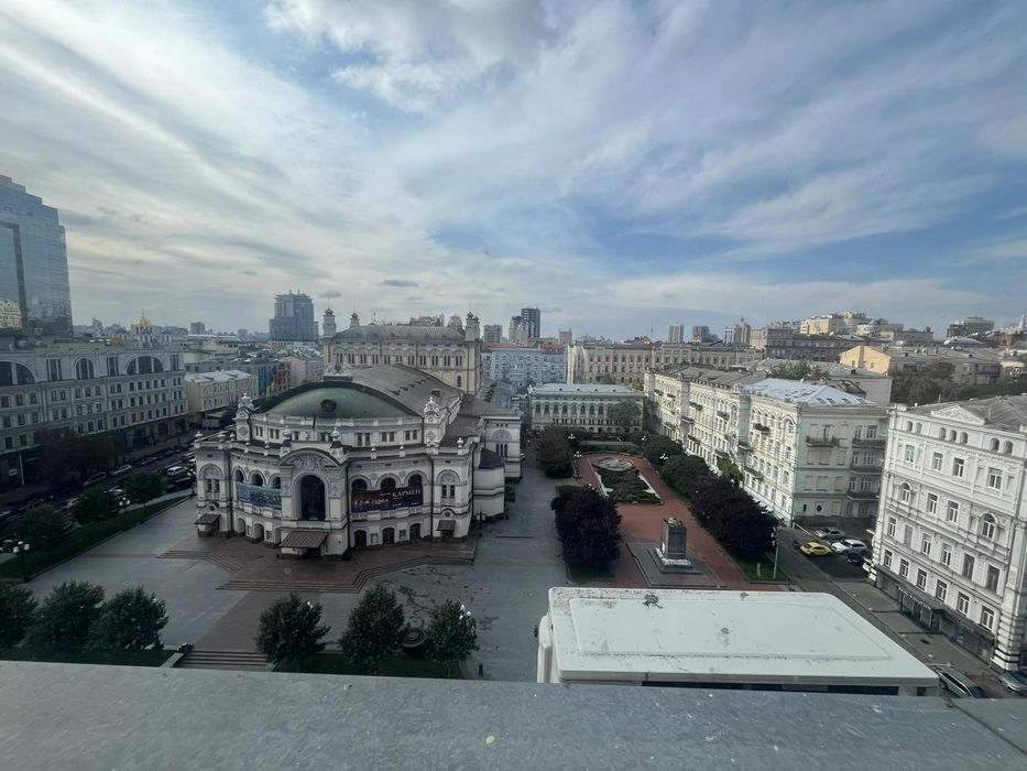 Владимирмкая 51/53