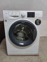 Máquina de lavar roupa Ariston 8kg classe A+++ ( impecável )