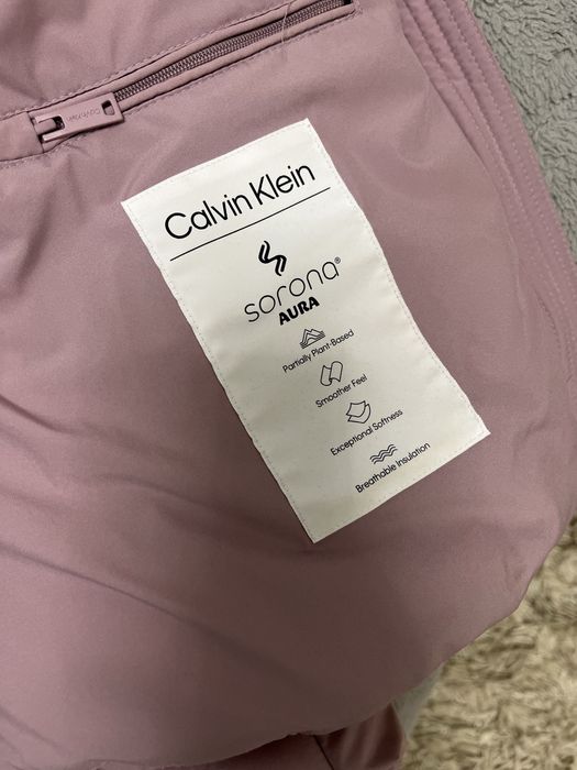 Жіноча куртка calvin klein