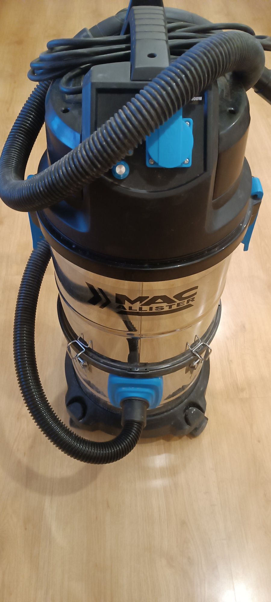 MacAllister odkurzacz z filtrem wodnym 1400W