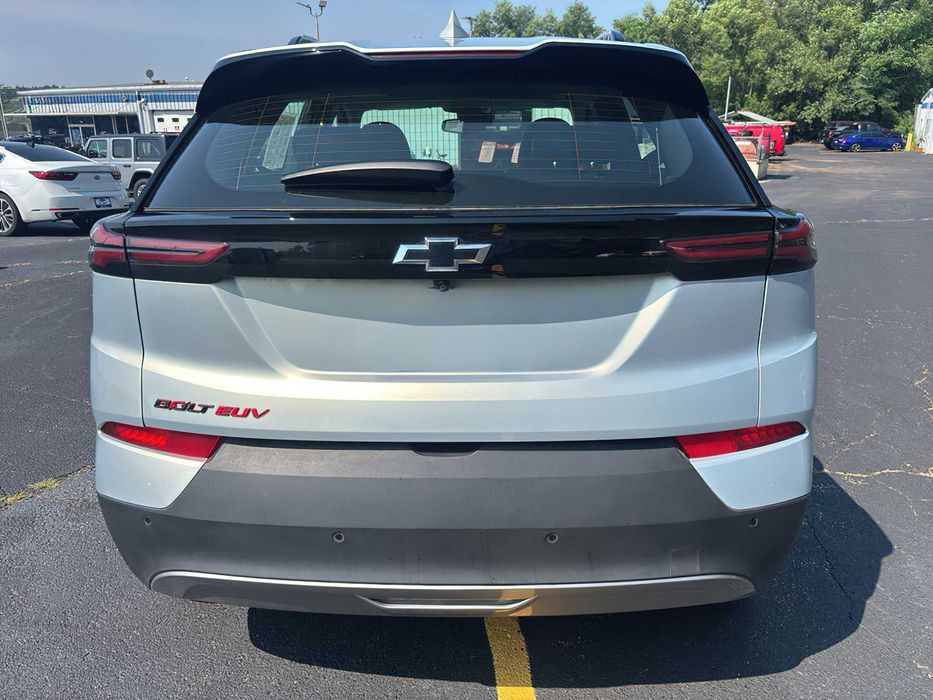 Chevrolet Bolt EUV LT FWD      2023