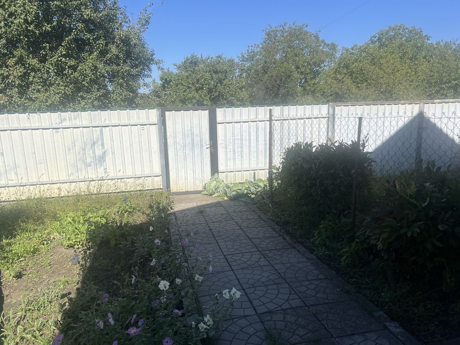 Продам ДОБРОТНИЙ будинок с. Садки  (  3 км  від  м. Кременчук)