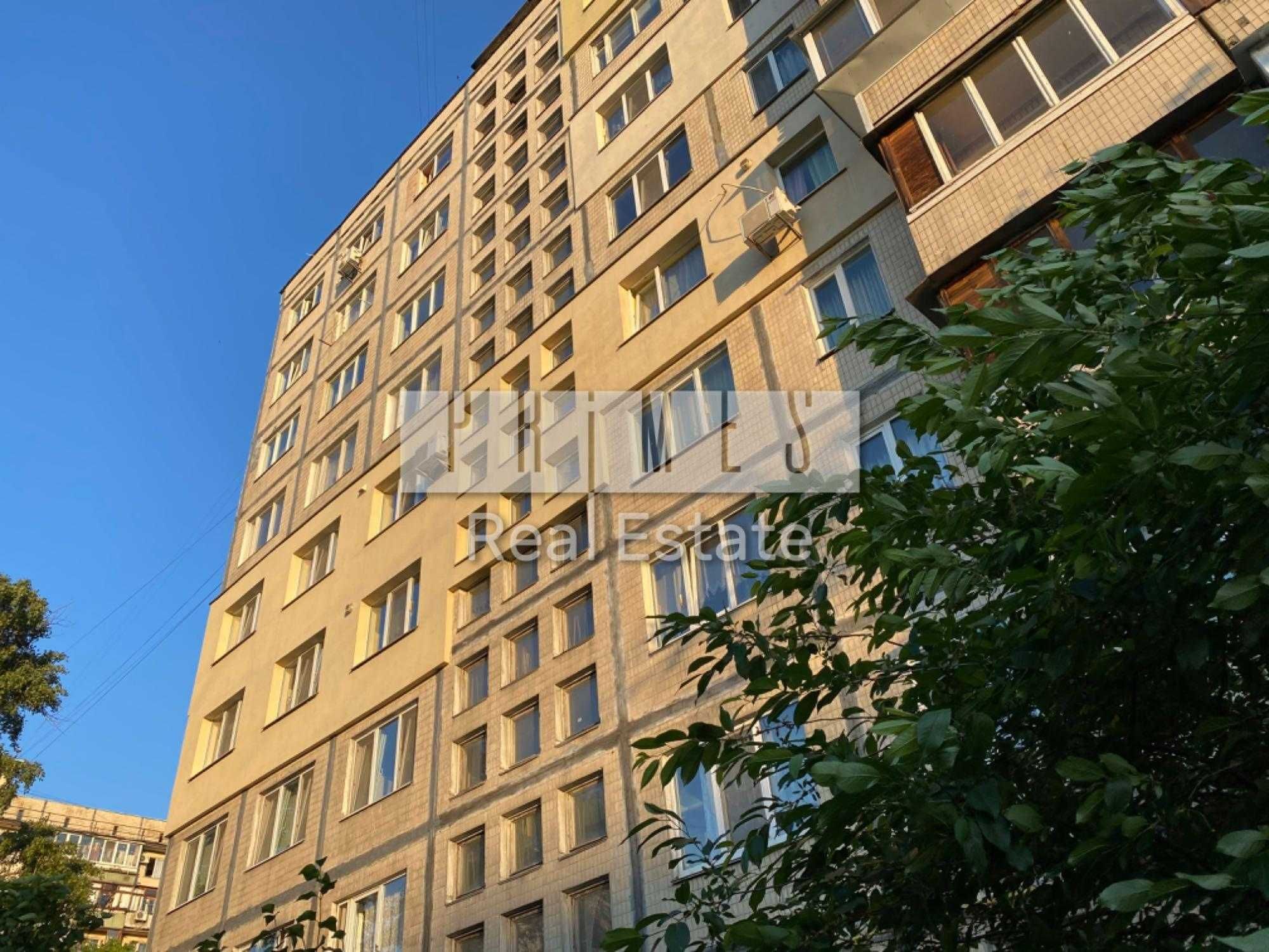 Продаж 3к квартири,	 вул. Героїв полку «Азов», Оболонь