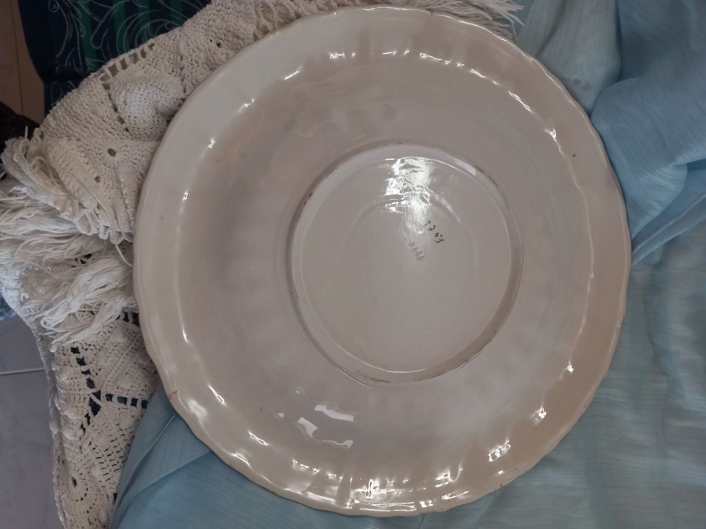 Prato pintado à  mão  vintage