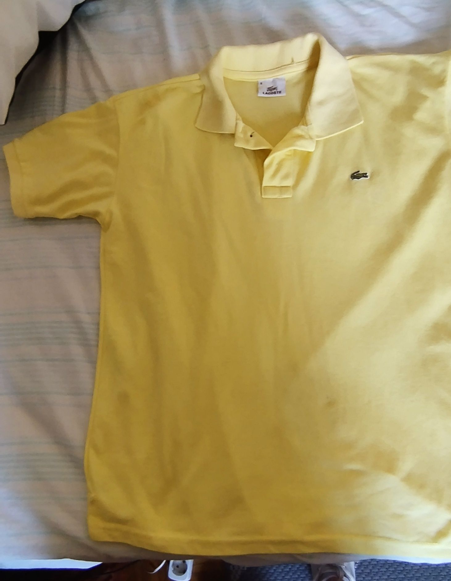 Polo Lacoste amarelo Tam M