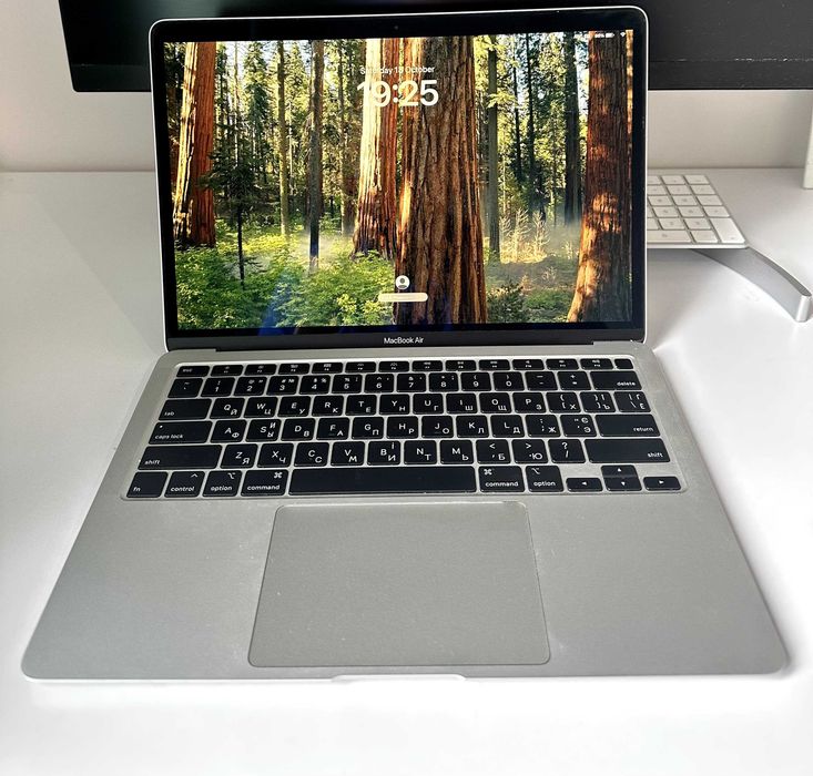 Macbook Air 13" 2019(2020) i5, RAM 8 GB, SSD 512Gb