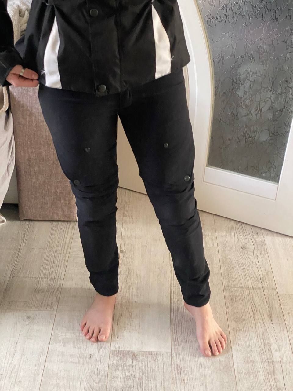 Продам мотоштаны Dainese женские 42 р.
