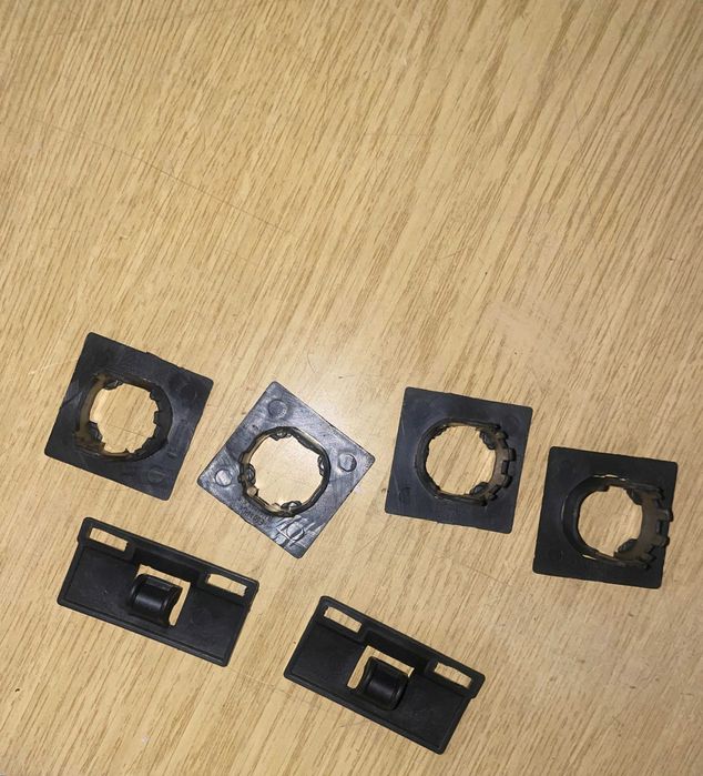 Кріплення/тримач датчика парктроніка BMW 5 E60/E61