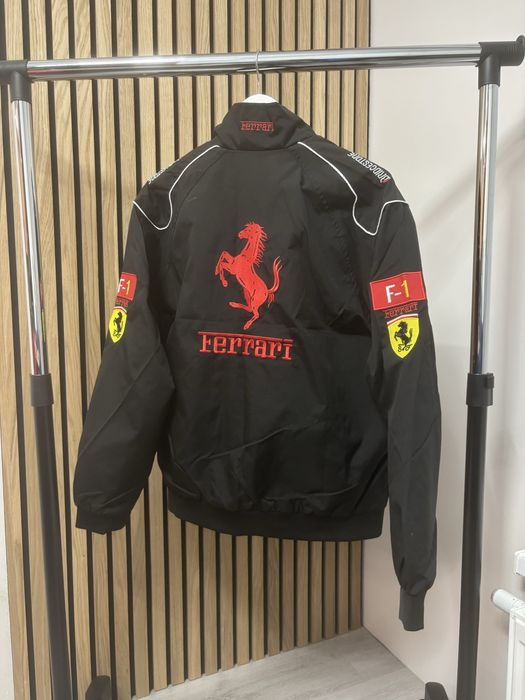 Куртки Ferrari Ферарі F1