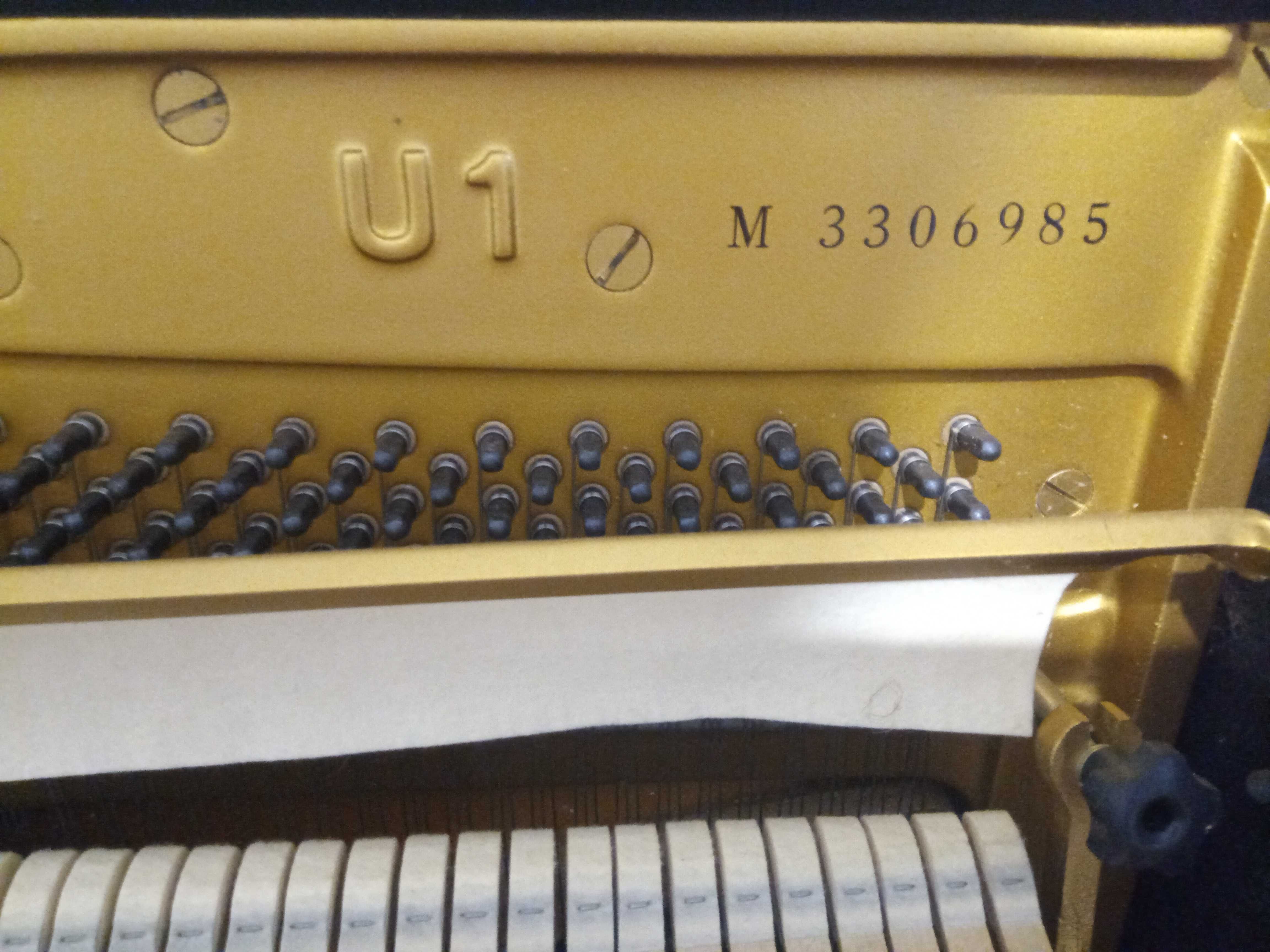 Upright Yamaha Piano U 1 M