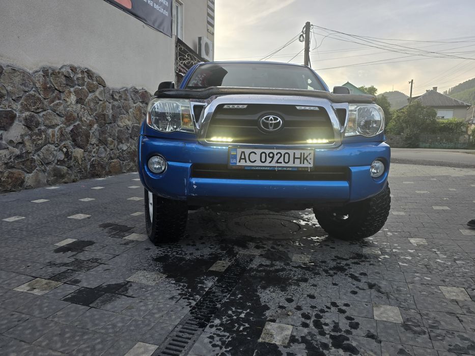 Продам тойота такома