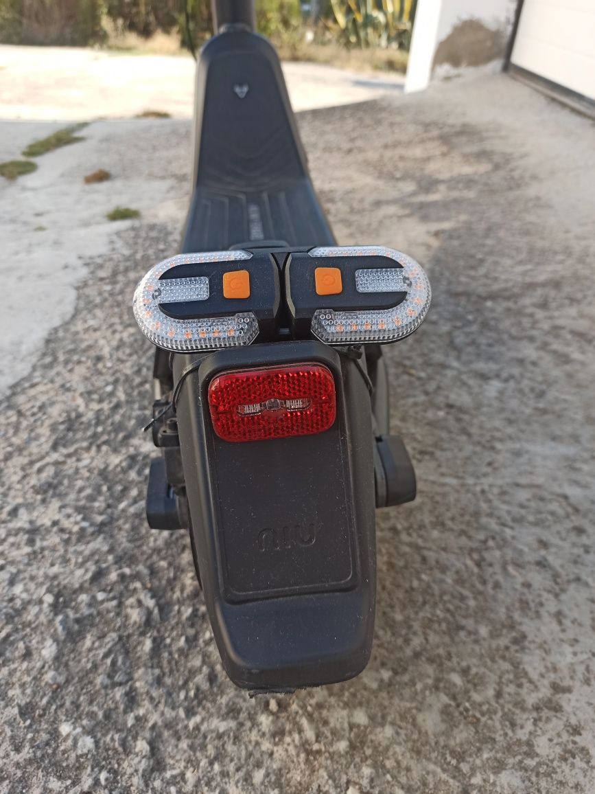 Trotinete NIU KQi3 Pro