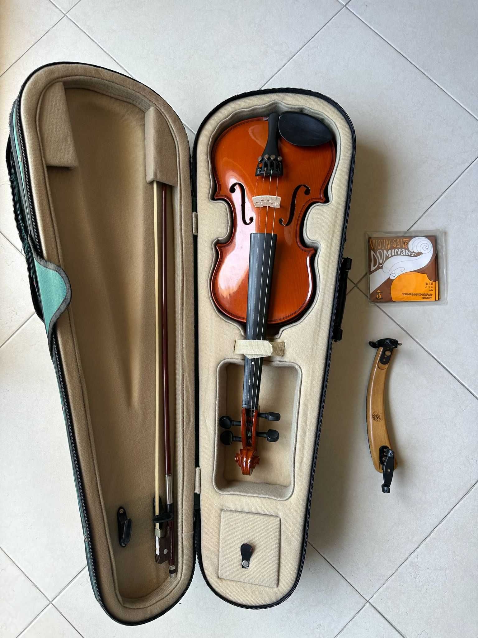 Violino, muito bem conservado