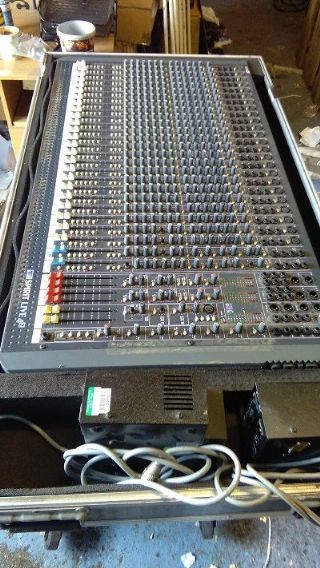 Пульт микшерный 24 Soundcraft live 4 24ch