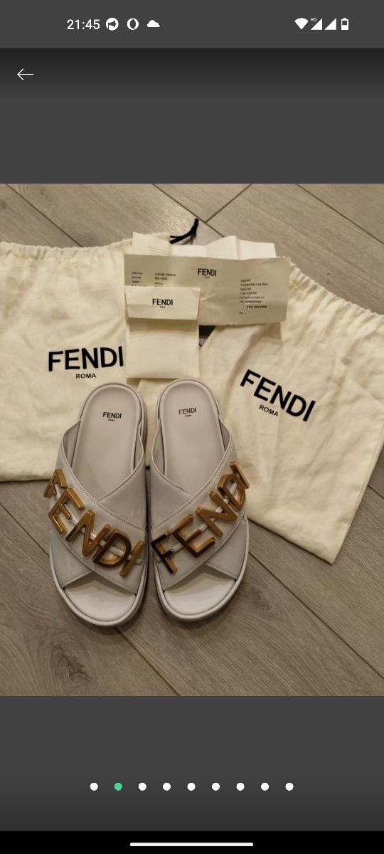 Шльопанці  Fendi